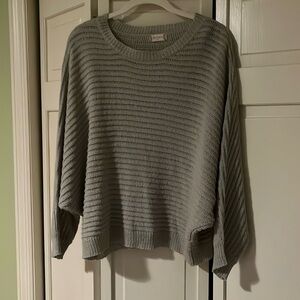 altered state,small medium light green sweater